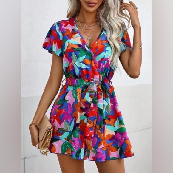 COlorful Romper with V-Neck and Flutter Sleeves - Picture 1 of 2
